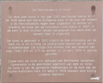 3-Bordje op de Prancratiuskerk.jpg